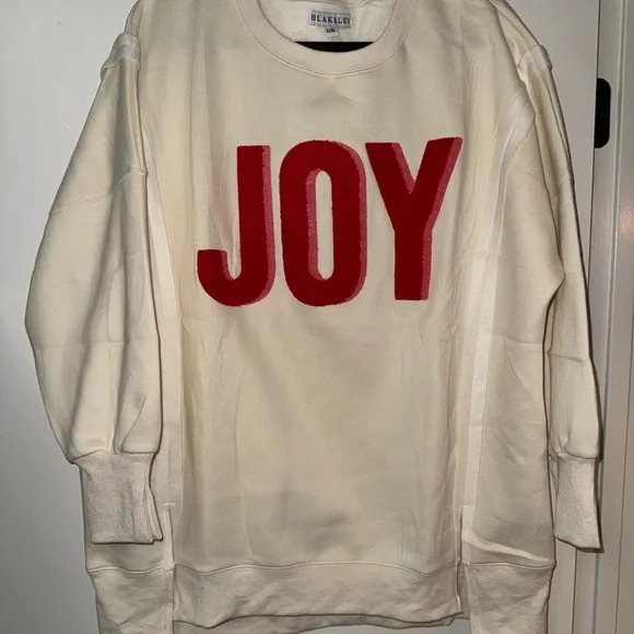 Blakeley Cream Sweatshirt with Red 'JOY' - Picture 1 of 3